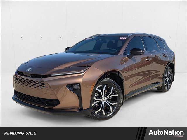 2025 Toyota Crown Signia XLE — SUV — 3,302 mi — Las Vegas, NV