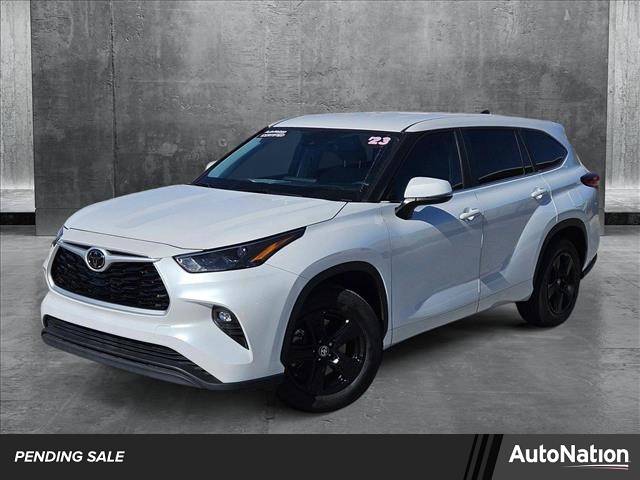 2023 Toyota Highlander LE — SUV — 30,396 mi — Las Vegas, NV