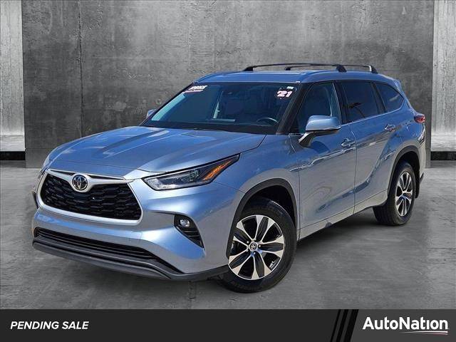 2021 Toyota Highlander XLE — SUV — 37,302 mi — Las Vegas, NV