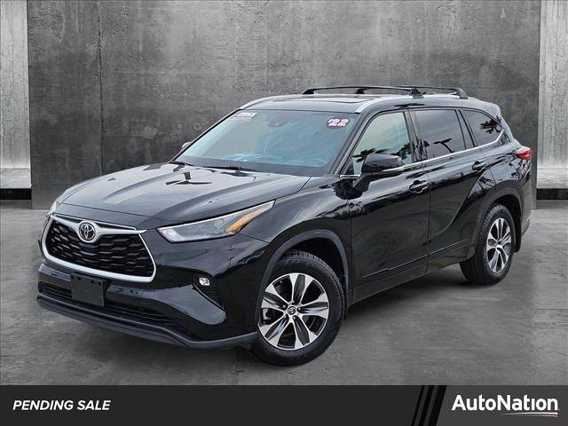 2022 Toyota Highlander XLE — SUV — 51,077 mi — Las Vegas, NV