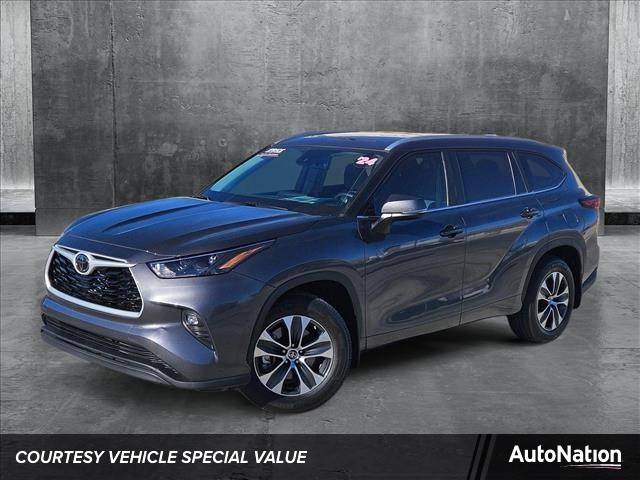 2024 Toyota Highlander XLE — SUV — 10,532 mi — Las Vegas, NV