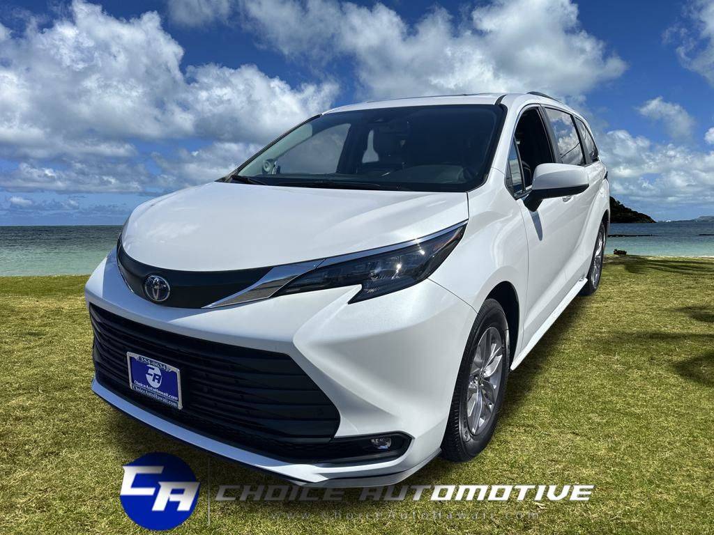 2025 Toyota Sienna XLE — Minivan — 188 mi — Honolulu, HI