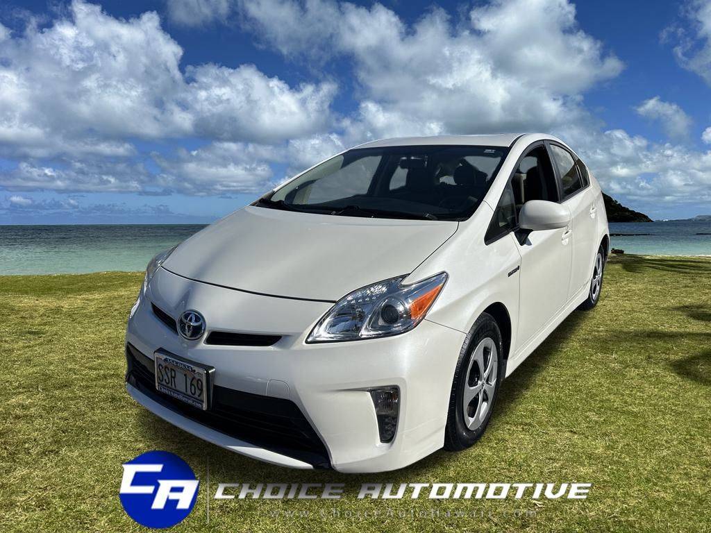 2015 Toyota Prius Four — Hatchback — 86,229 mi — Honolulu, HI