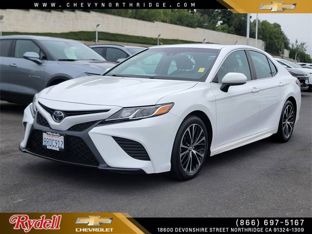 2018 Toyota Camry SE — Sedan — 68,399 mi — Northridge, CA