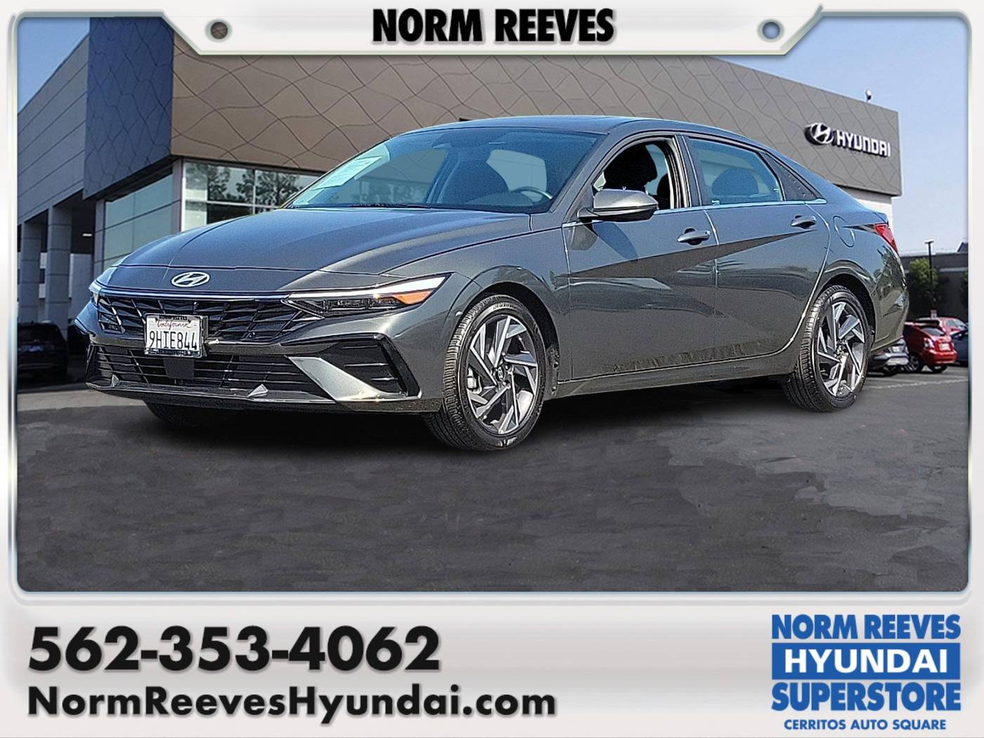 2025 Hyundai Elantra SEL Convenience — Sedan — 5,657 mi — Cerritos, CA