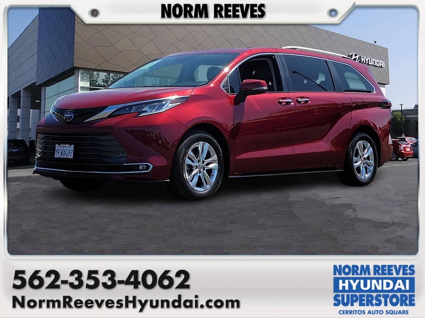 2023 Toyota Sienna Limited — Minivan — 20,742 mi — Cerritos, CA