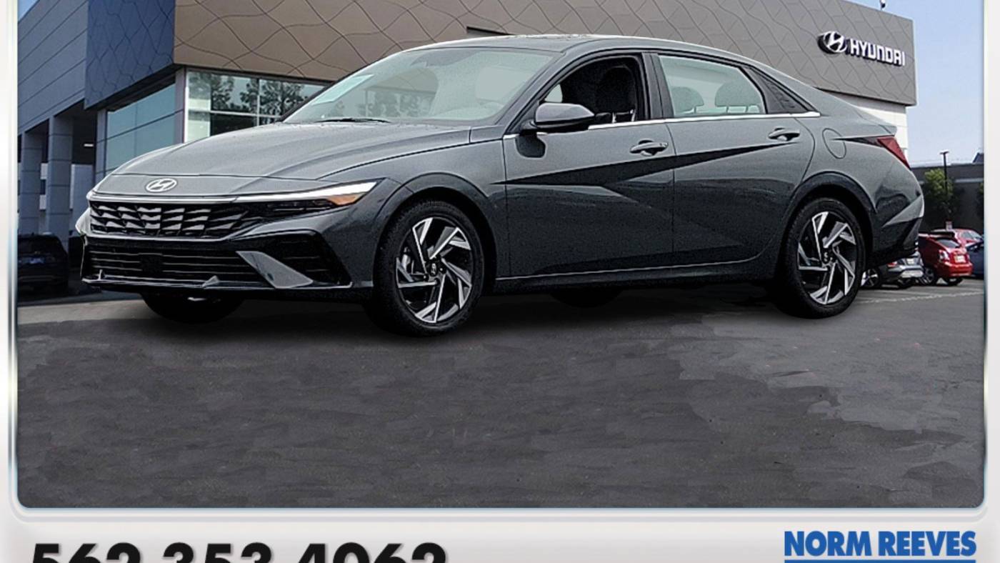 2024 Hyundai Elantra SEL — Sedan — 15,213 mi — Cerritos, CA