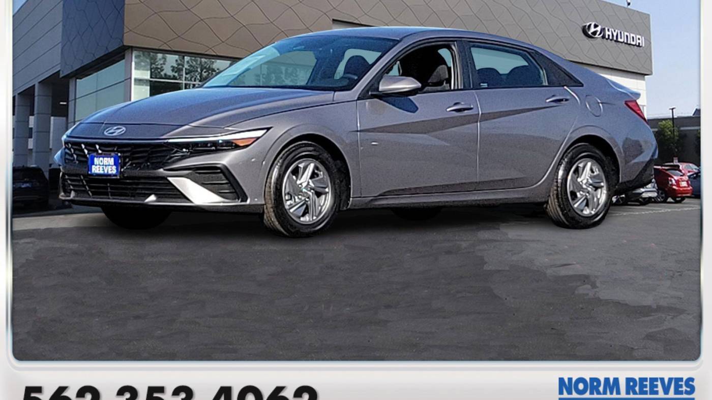 2025 Hyundai Elantra SE — Sedan — 1,506 mi — Cerritos, CA