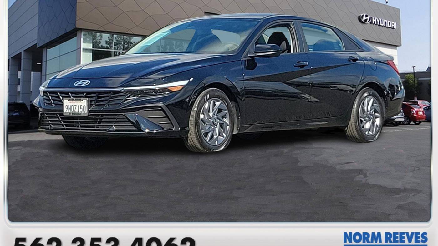2024 Hyundai Elantra SEL — Sedan — 8,546 mi — Cerritos, CA