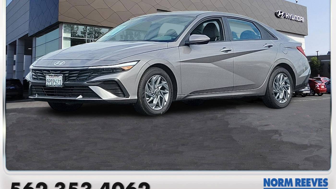 2024 Hyundai Elantra SEL — Sedan — 3,251 mi — Cerritos, CA