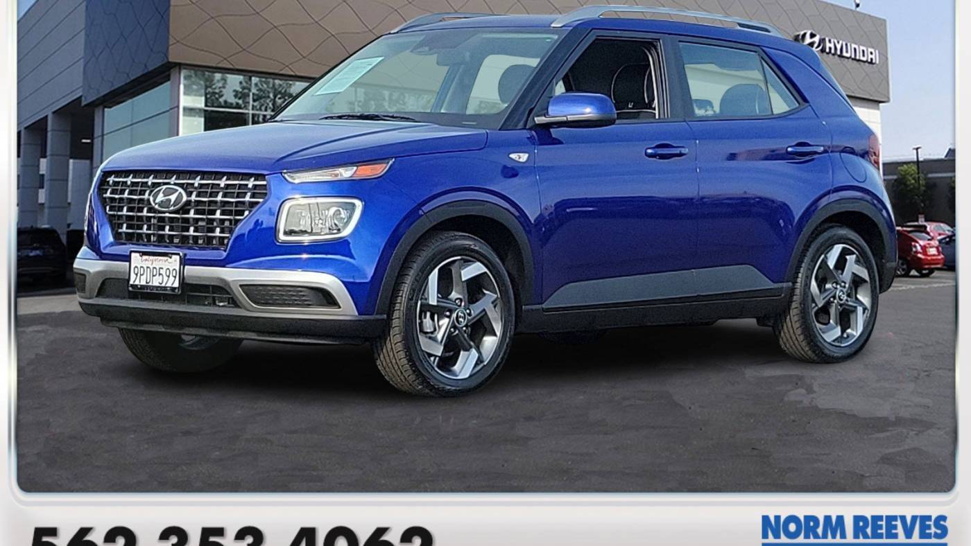 2024 Hyundai Venue Limited — SUV — 2,441 mi — Cerritos, CA