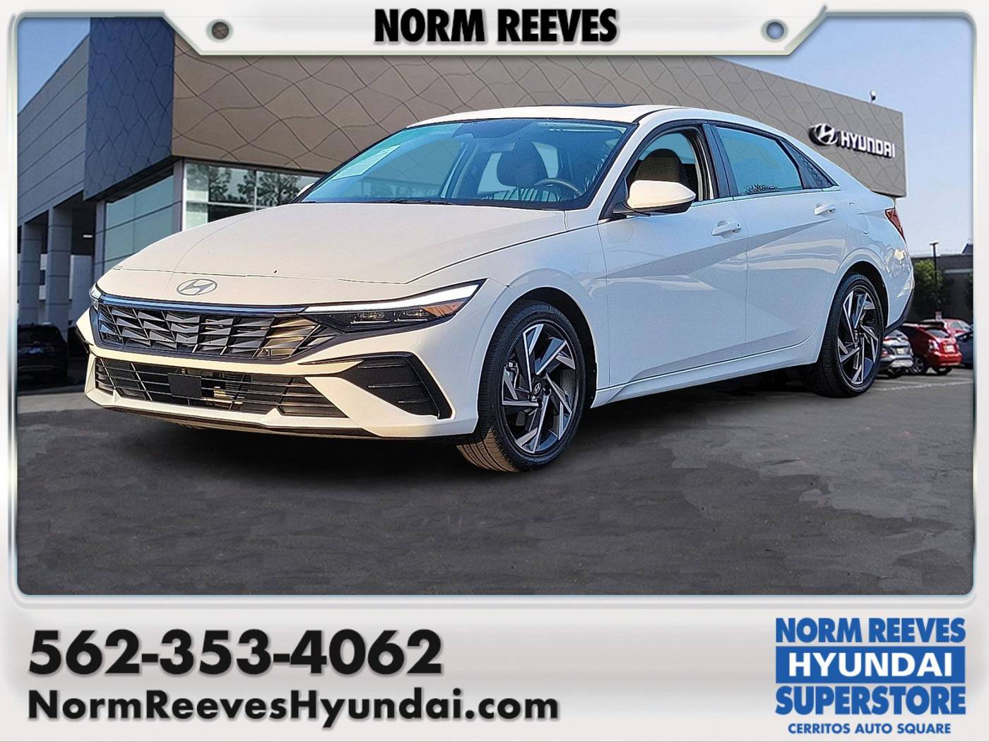 2025 Hyundai Elantra SEL Convenience — Sedan — 3,374 mi — Cerritos, CA