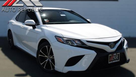 2018 Toyota Camry SE — Sedan — 108,555 mi — Cypress, CA