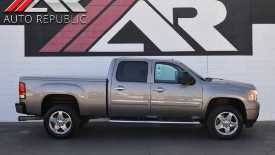 2013 GMC Sierra 2500HD Denali — Pickup Truck — 137,383 mi — Cypress, CA
