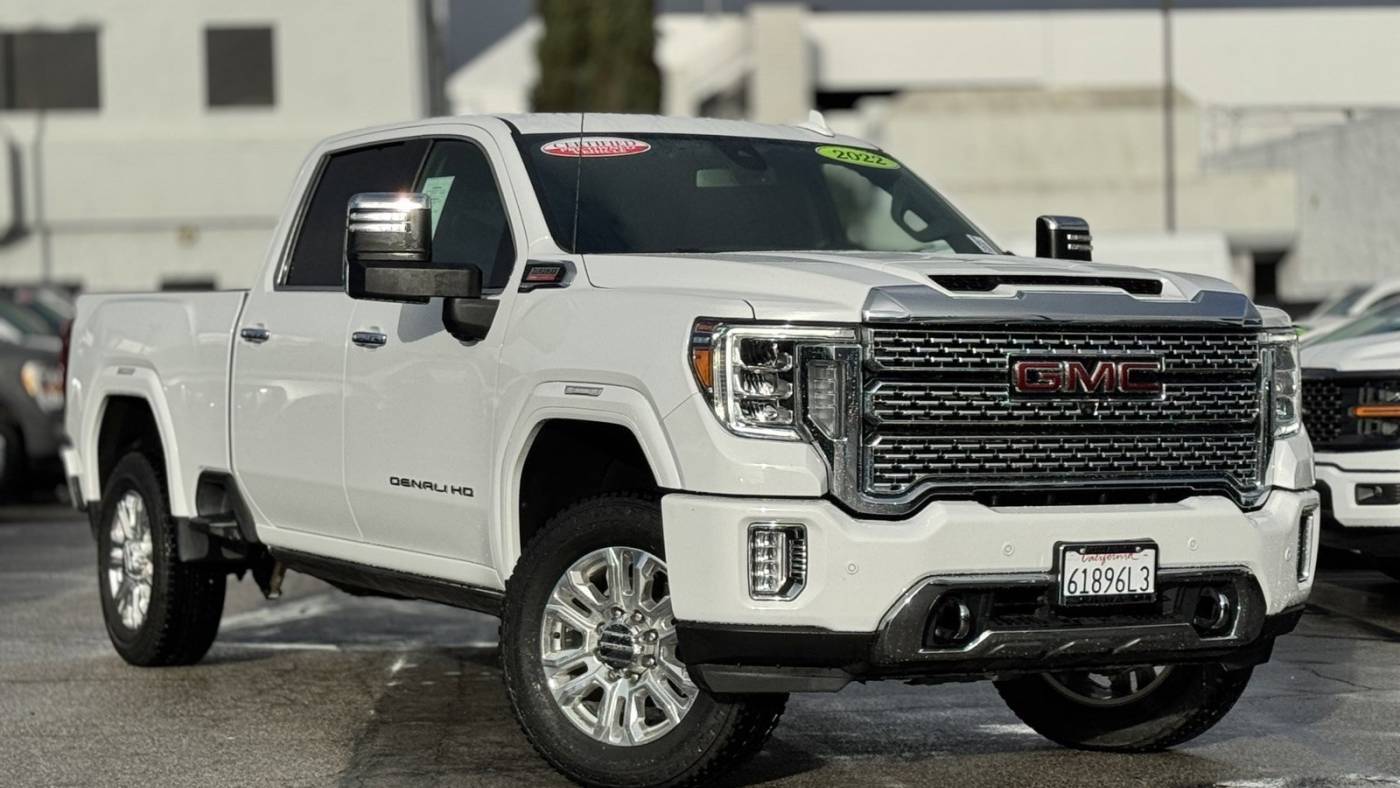 2022 GMC Sierra 2500HD Denali — Pickup Truck — 29,533 mi — Woodland Hills, CA