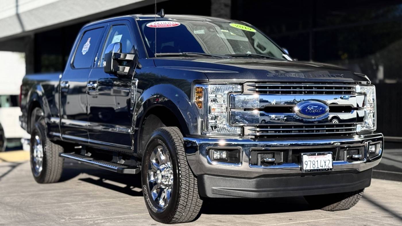 2019 Ford Super Duty F-250 Lariat — Pickup Truck — 8,289 mi — Woodland Hills, CA