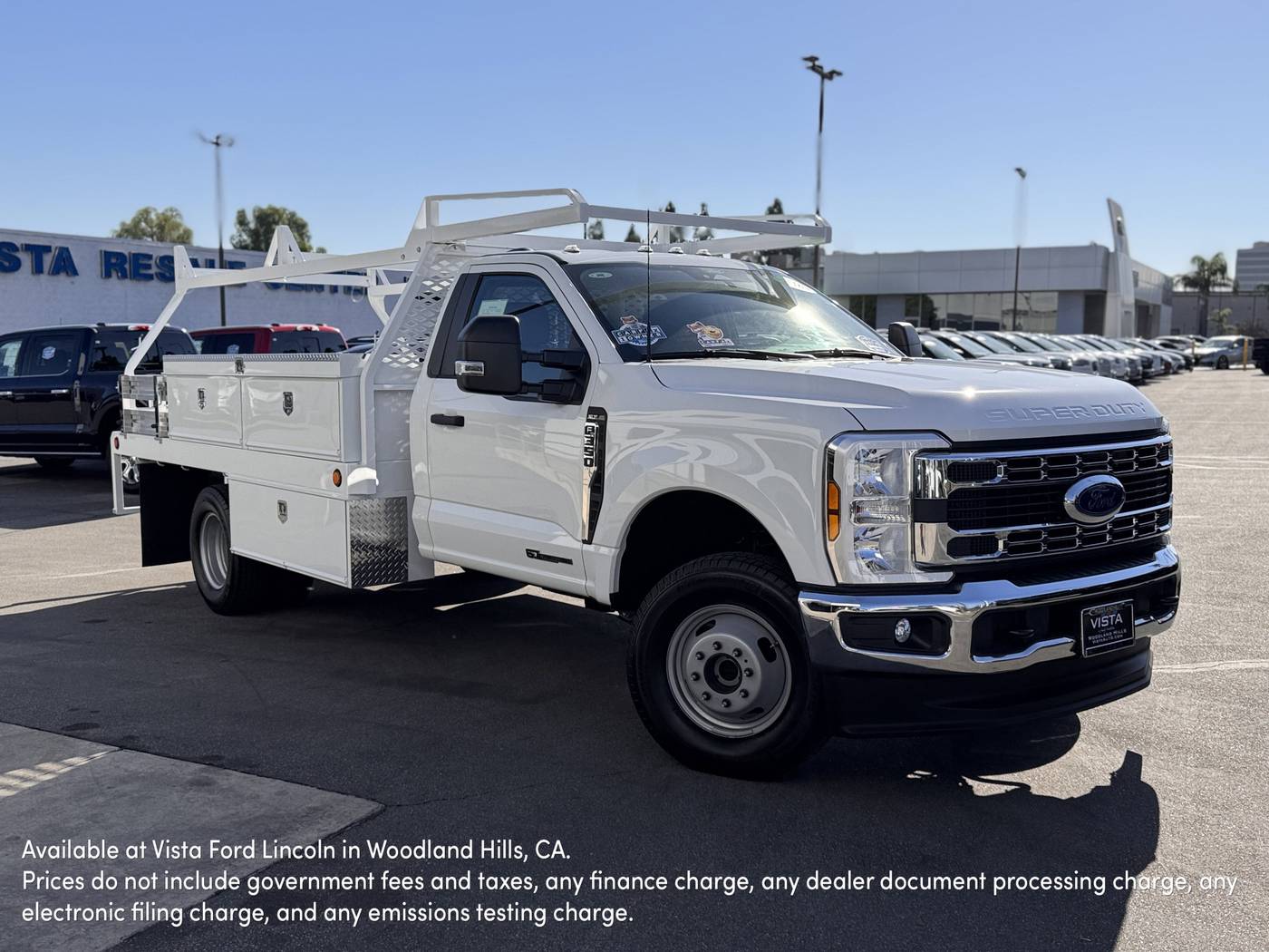 2024 Ford Super Duty F-350 Chassis Cab XL — Chassis Cab Truck — 200 mi — Woodland Hills, CA
