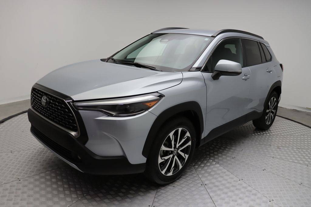 2024 Toyota Corolla Cross XLE — SUV — 31,295 mi — West Palm Beach, FL