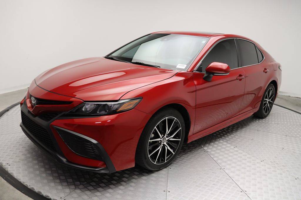 2023 Toyota Camry SE — Sedan — 17,630 mi — West Palm Beach, FL