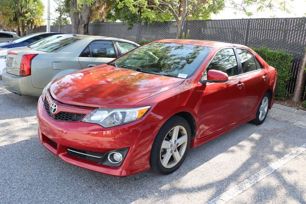 2013 Toyota Camry SE — Sedan — 170,241 mi — West Palm Beach, FL