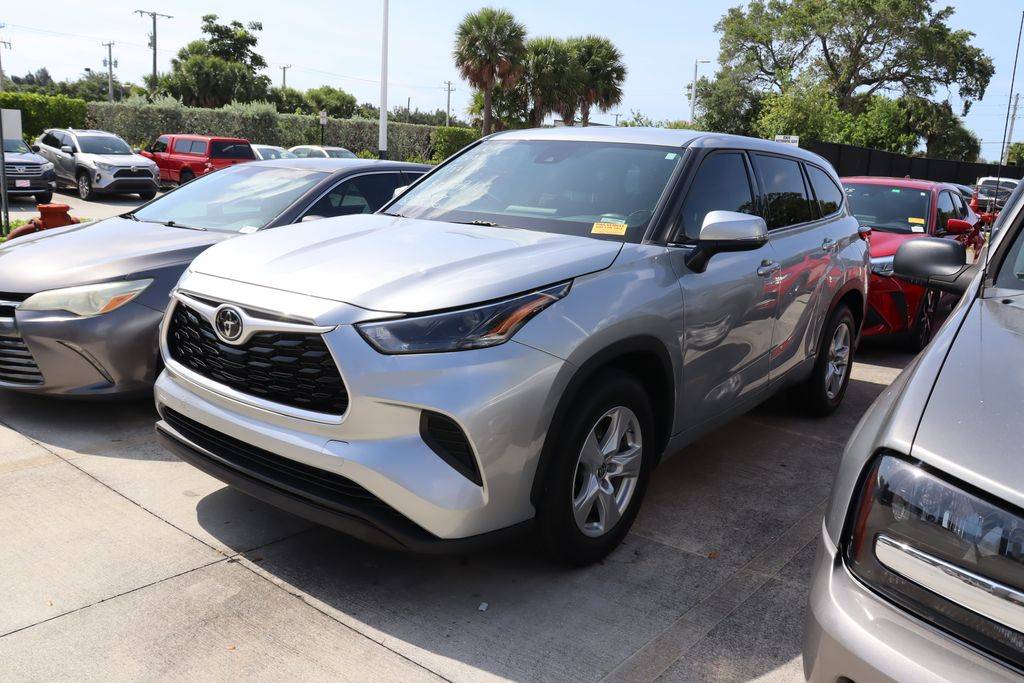 2022 Toyota Highlander L — SUV — 82,353 mi — West Palm Beach, FL