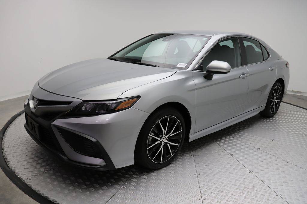 2024 Toyota Camry SE — Sedan — 27,128 mi — West Palm Beach, FL