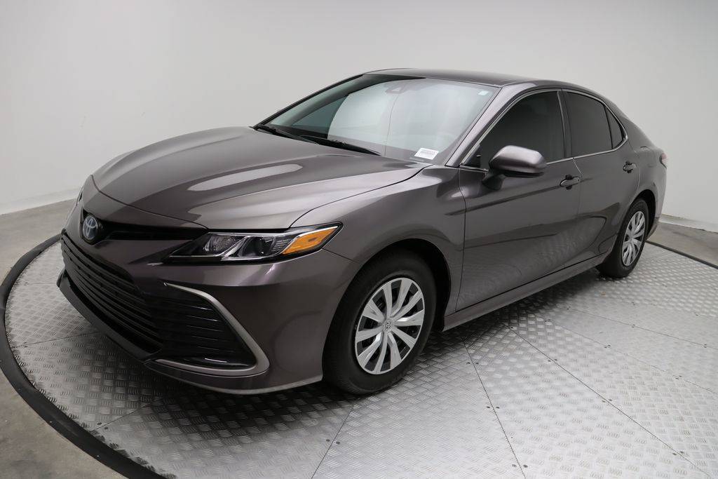 2023 Toyota Camry Hybrid LE — Sedan — 21,978 mi — West Palm Beach, FL