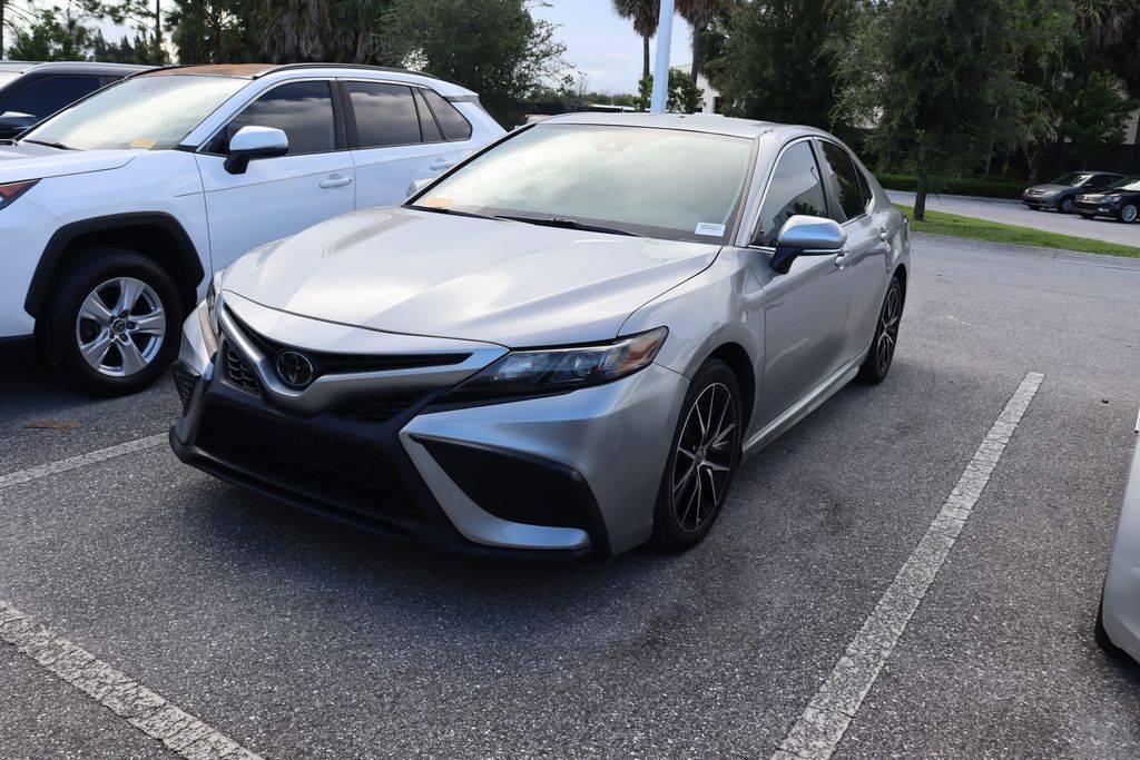 2022 Toyota Camry SE — Sedan — 112,270 mi — West Palm Beach, FL