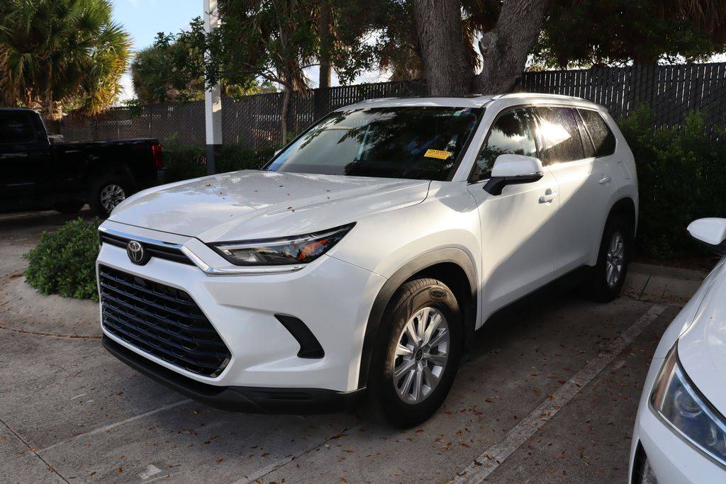 2025 Toyota Grand Highlander Hybrid XLE — SUV — 6,325 mi — West Palm Beach, FL