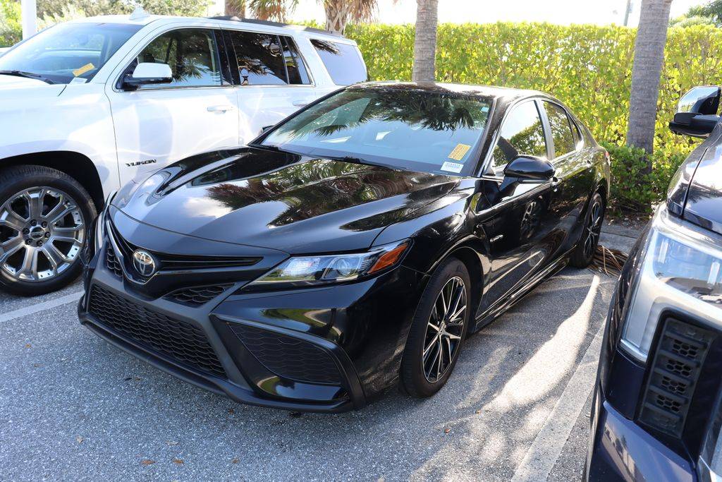2023 Toyota Camry SE — Sedan — 28,044 mi — West Palm Beach, FL