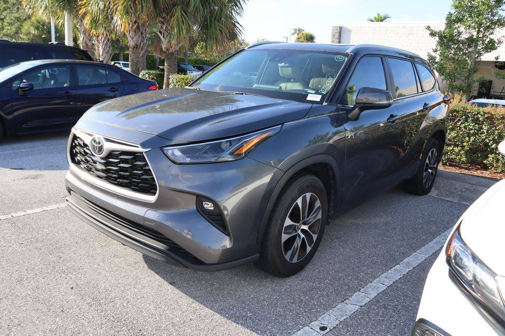 2023 Toyota Highlander XLE — SUV — 39,918 mi — West Palm Beach, FL