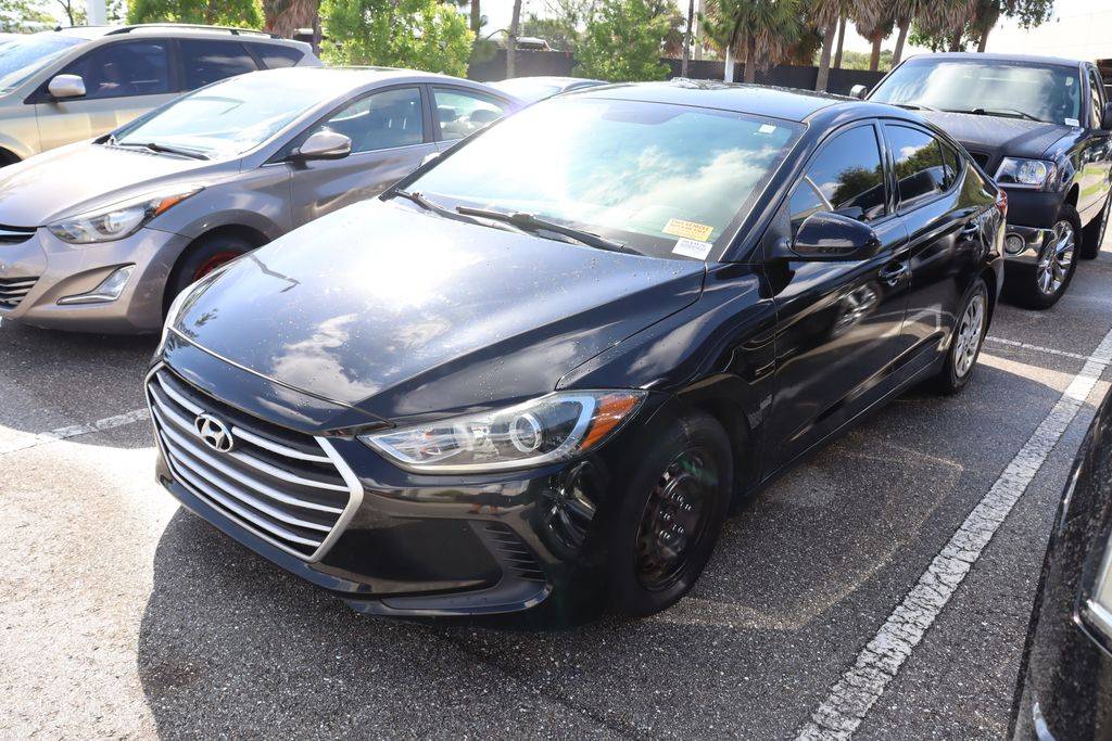 2017 Hyundai Elantra SE — Sedan — 158,271 mi — West Palm Beach, FL