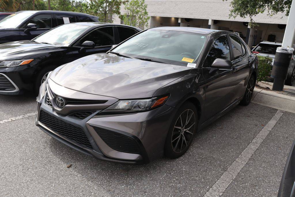 2022 Toyota Camry SE — Sedan — 20,715 mi — West Palm Beach, FL