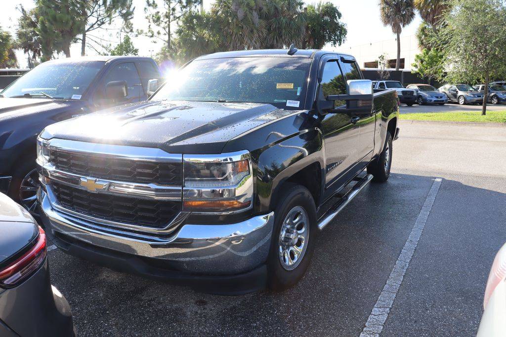 2018 Chevrolet Silverado 1500 LT — Pickup Truck — 138,706 mi — West Palm Beach, FL
