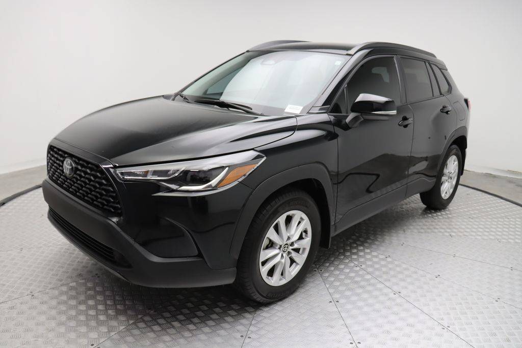 2024 Toyota Corolla Cross LE — SUV — 8,712 mi — West Palm Beach, FL