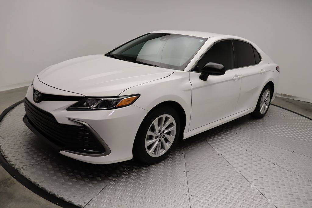2023 Toyota Camry LE — Sedan — 33,958 mi — West Palm Beach, FL
