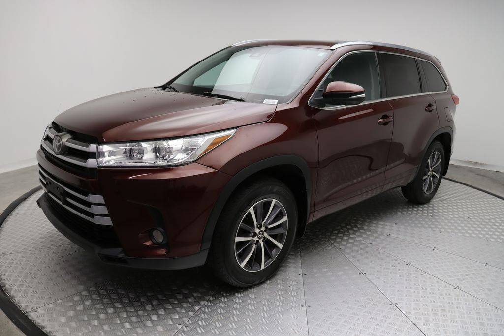 2017 Toyota Highlander XLE — SUV — 93,610 mi — West Palm Beach, FL
