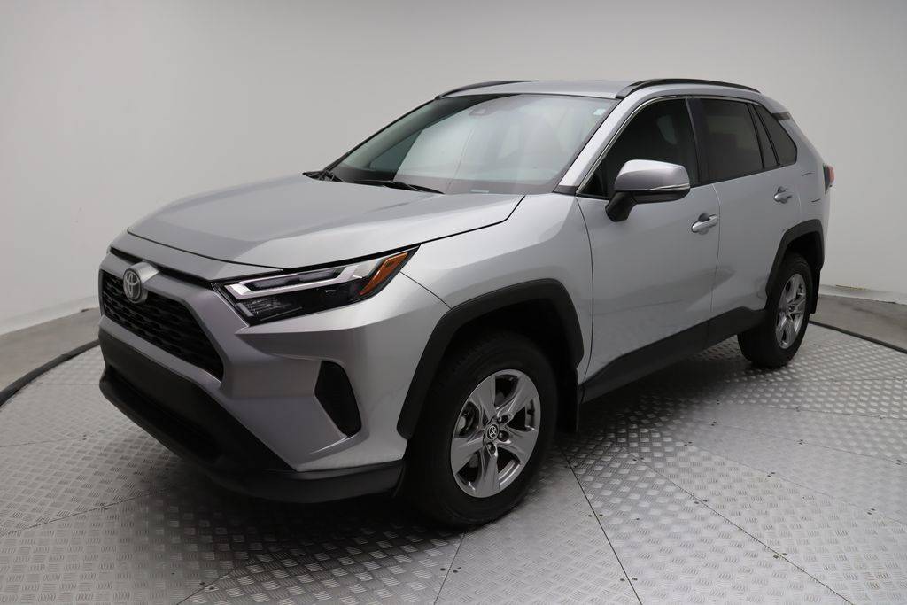 2024 Toyota RAV4 XLE — SUV — 2,725 mi — West Palm Beach, FL