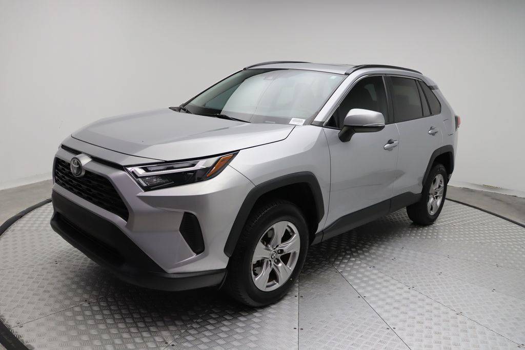 2022 Toyota RAV4 XLE — SUV — 30,514 mi — West Palm Beach, FL