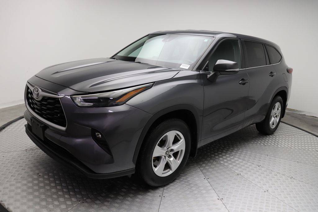 2024 Toyota Highlander LE — SUV — 37,604 mi — West Palm Beach, FL