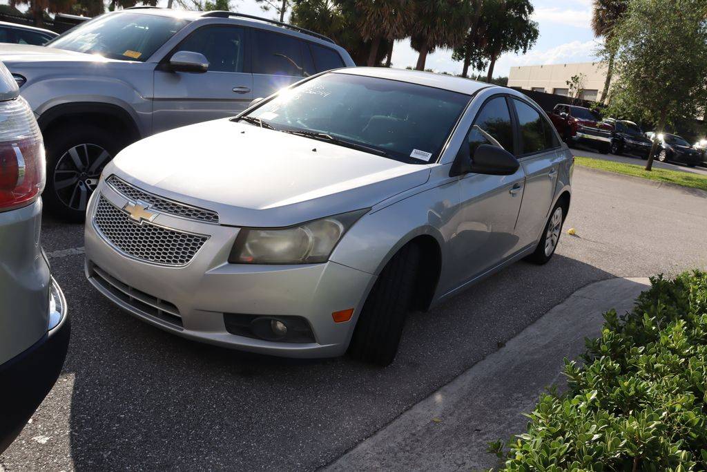 2013 Chevrolet Cruze LS — Sedan — 106,559 mi — West Palm Beach, FL
