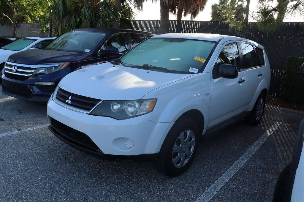 2009 Mitsubishi Outlander ES — SUV — 105,873 mi — West Palm Beach, FL
