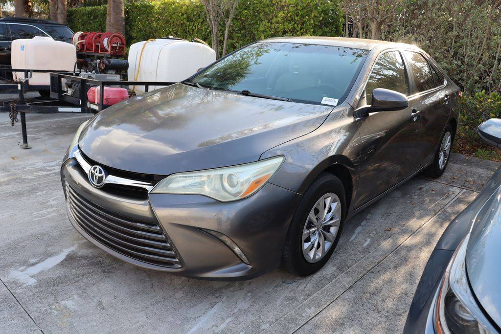 2016 Toyota Camry LE — Sedan — 295,108 mi — West Palm Beach, FL