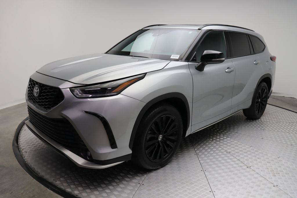 2023 Toyota Highlander L — SUV — 17,135 mi — West Palm Beach, FL