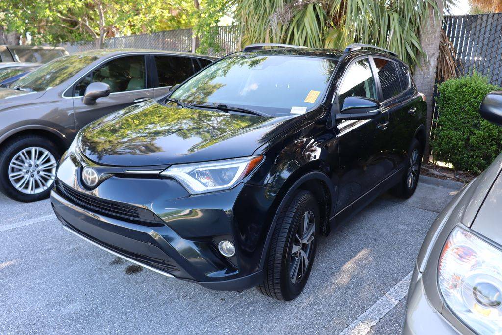 2017 Toyota RAV4 XLE — SUV — 155,935 mi — West Palm Beach, FL