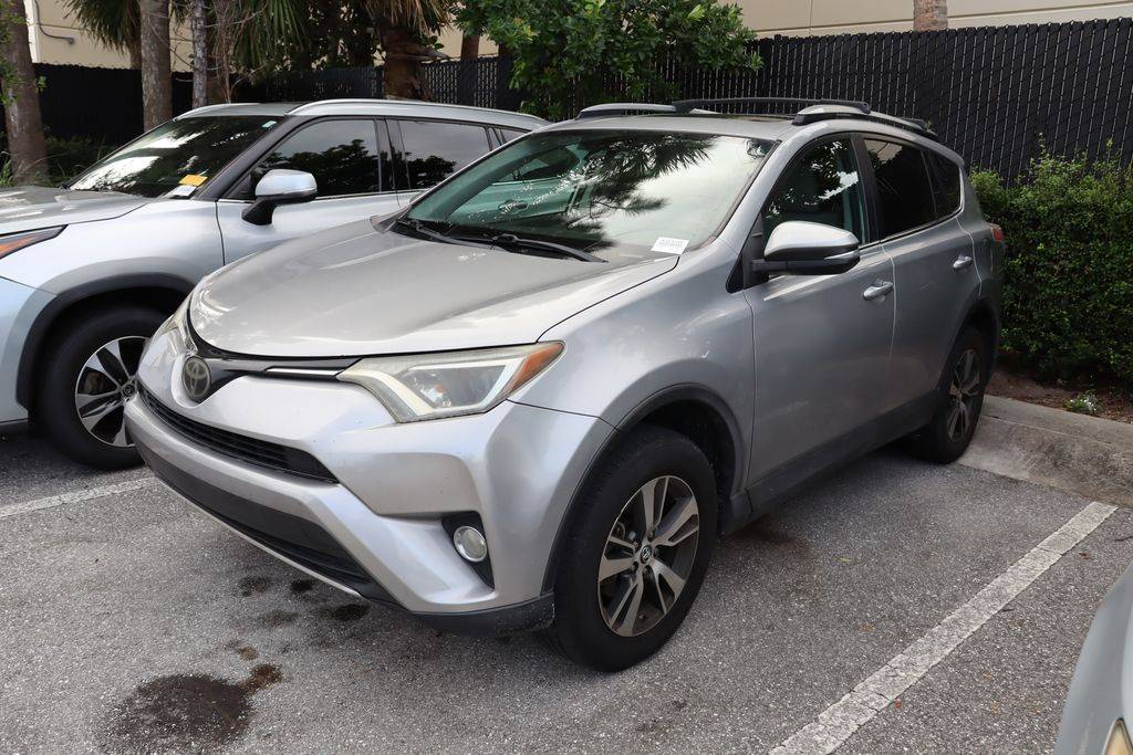 2017 Toyota RAV4 XLE — SUV — 124,322 mi — West Palm Beach, FL