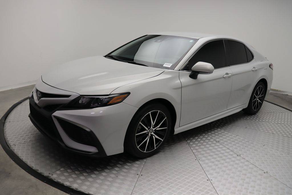 2023 Toyota Camry SE — Sedan — 40,146 mi — West Palm Beach, FL