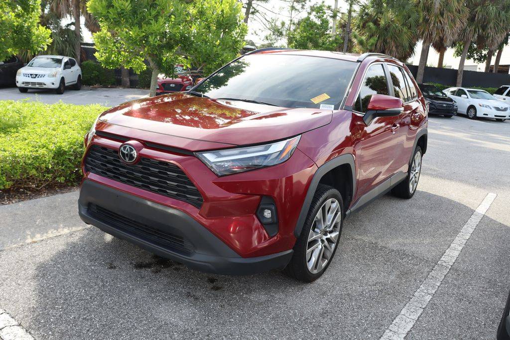 2022 Toyota RAV4 XLE Premium — SUV — 120,117 mi — West Palm Beach, FL