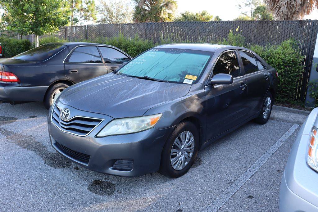 2010 Toyota Camry LE — Sedan — 211,591 mi — West Palm Beach, FL