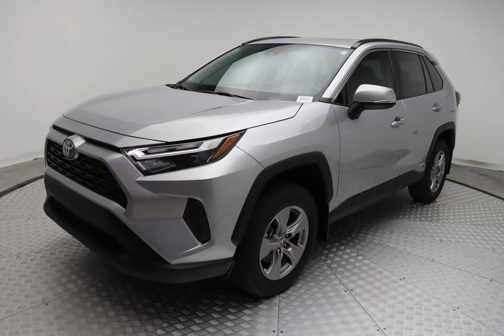 2024 Toyota RAV4 Hybrid XLE — SUV — 17,237 mi — West Palm Beach, FL